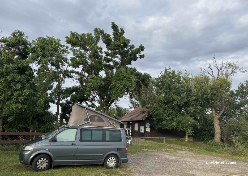 (7100) Neusiedl am See - 9 Obere Wiesen — foto 5