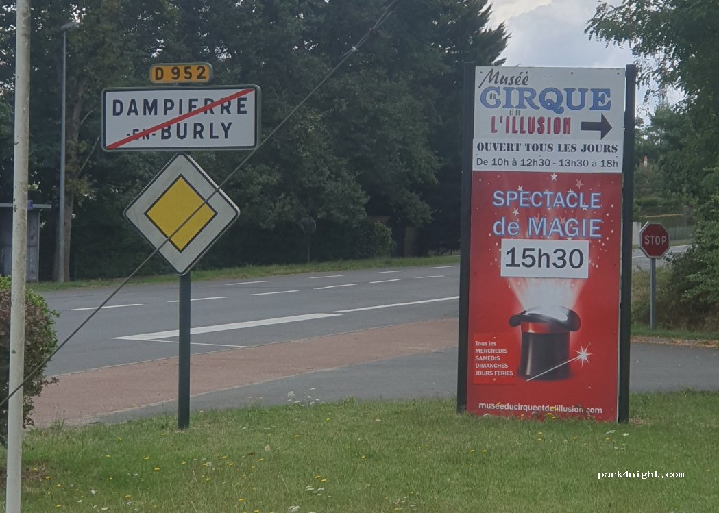 (45570) Dampierre-en-Burly - 68 D952 — foto