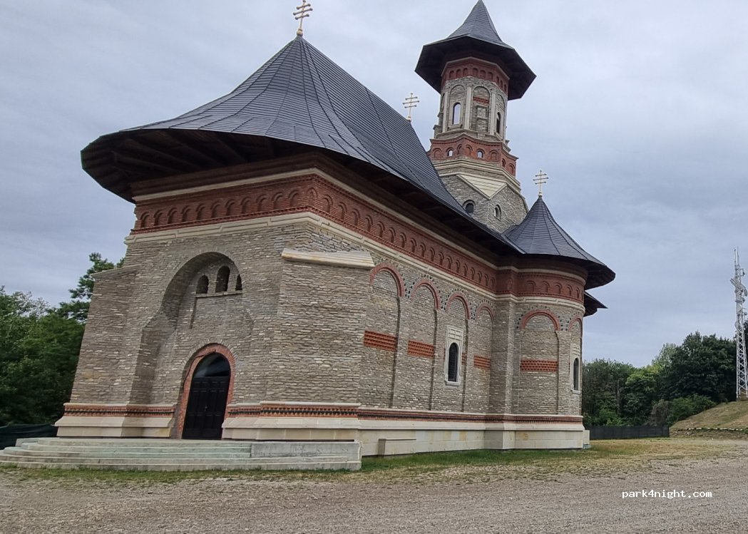 (925102) Fetești - — foto