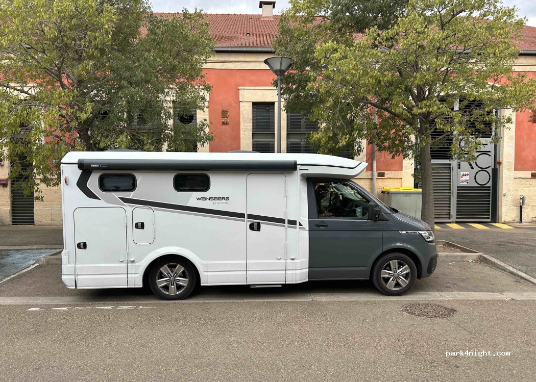(13200) Arles - 1 Rue Yvan Audouard — foto