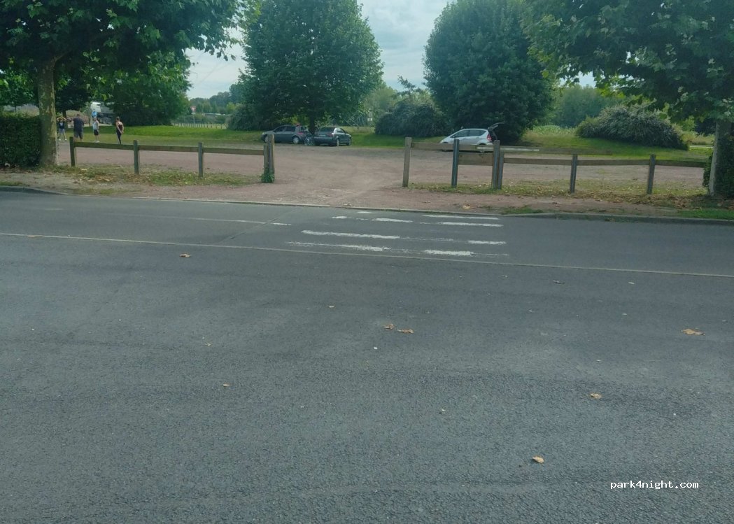 (60930) Bailleul-sur-Thérain - 9 Rue Voltaire — foto 3