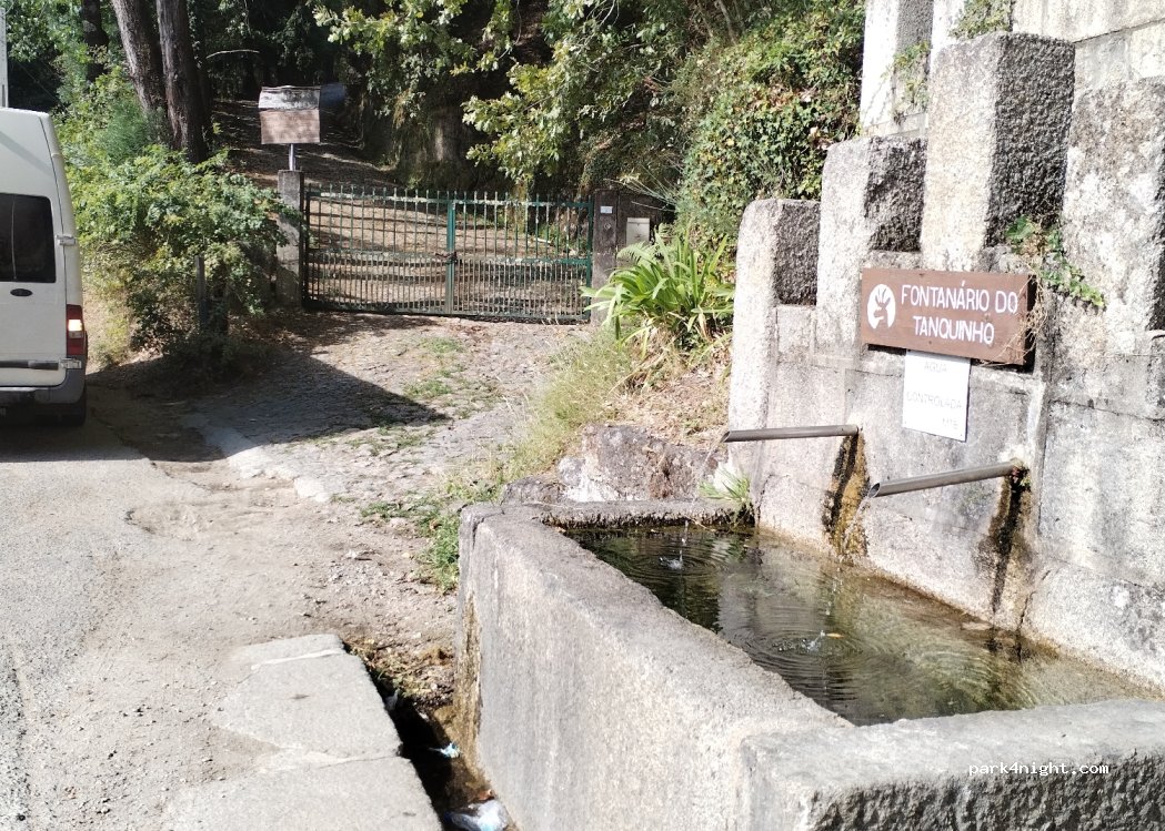 (4845-075) Vilar da Veiga - Avenida de Pereiro — foto 2