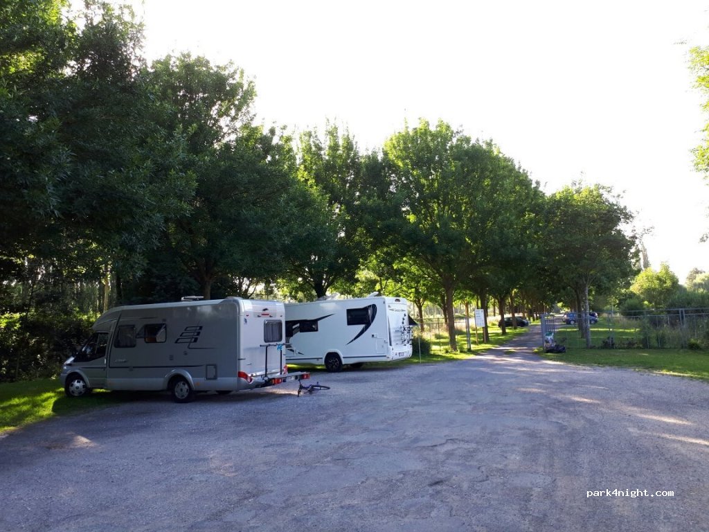 (80080) Amiens - Allée des Acacias — foto