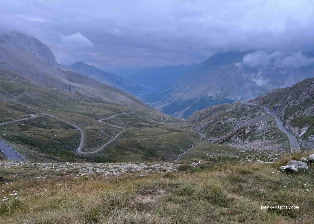 (05220) Le Monêtier-les-Bains - 102 Route du Galibier — foto