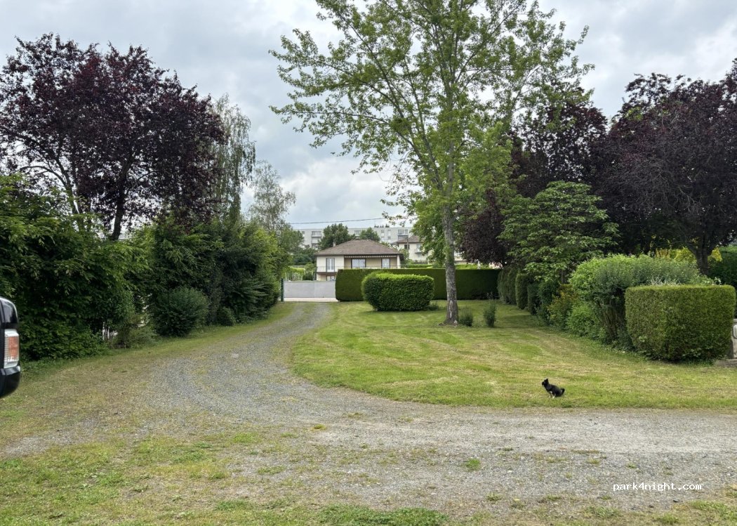Camping Municipal Panissières — foto 2