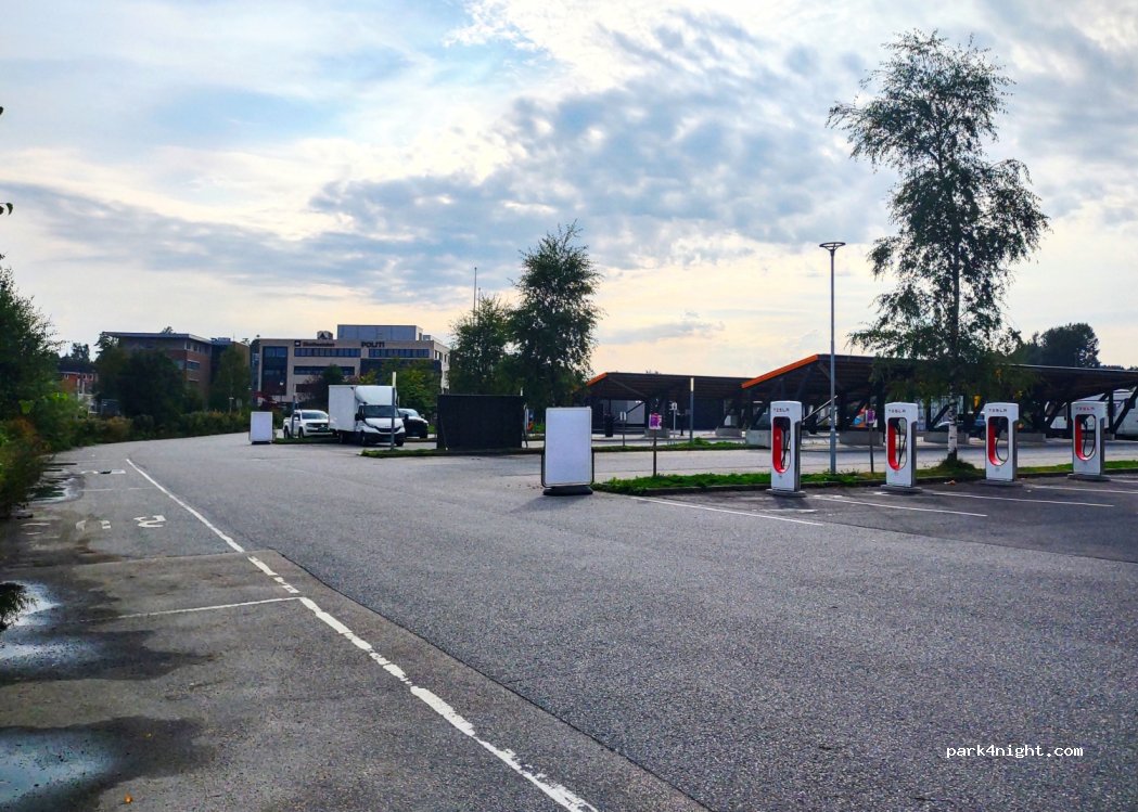 (1712) Sarpsborg - 16 Bjørnstadveien — foto 2