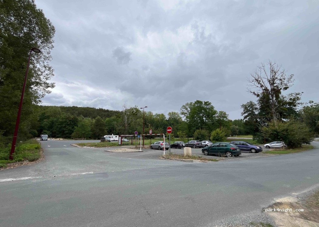 (24100) Lembras - 2bis Chemin de la Tour Cyrano — foto