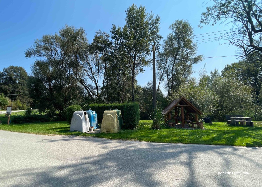 (378 33) Nová Bystřice - 12854 — foto 3