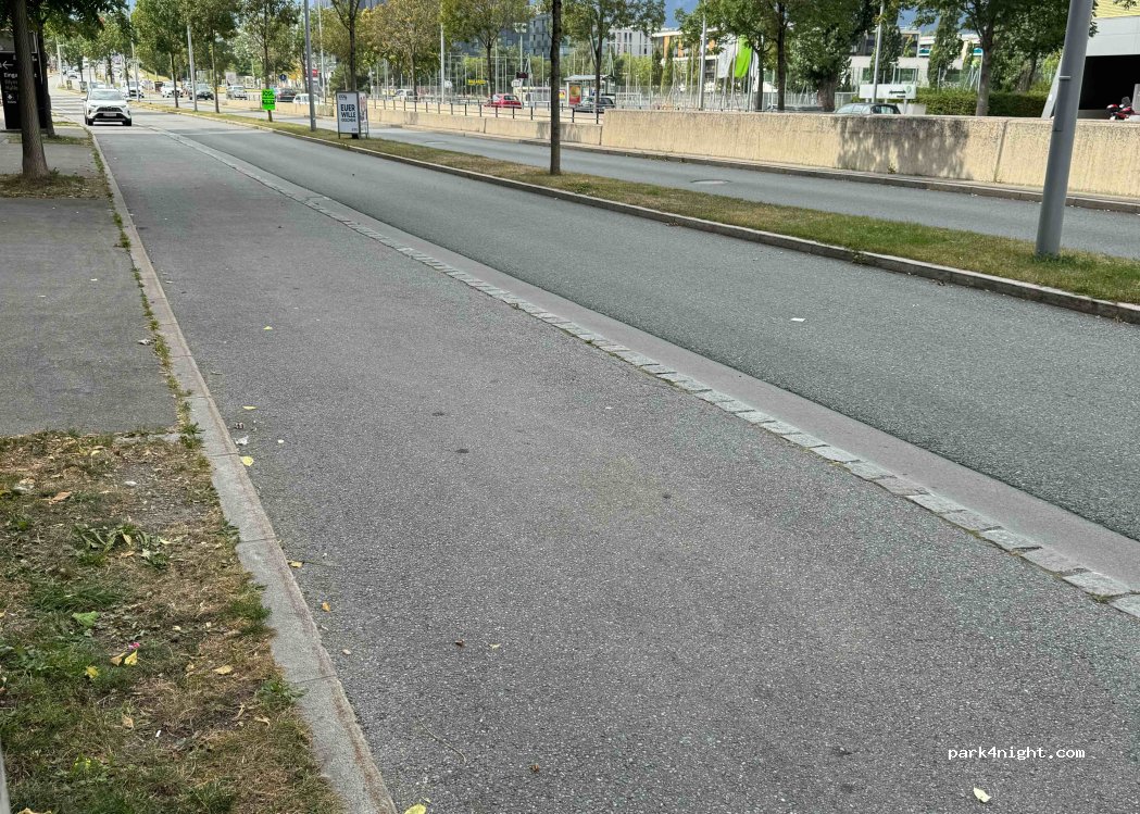 (6020) Innsbruck - 10 Olympiastraße — foto 2