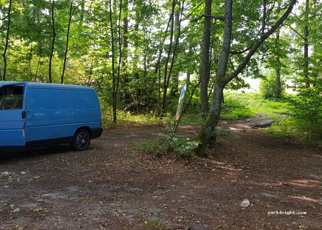 (77-200) Wołcza Mała - — foto 2