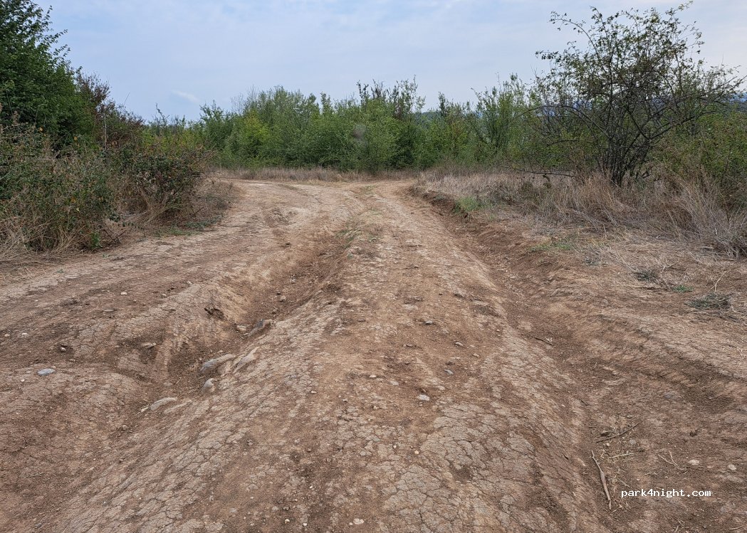 (6137) Koprinka - Unnamed Road — foto 3