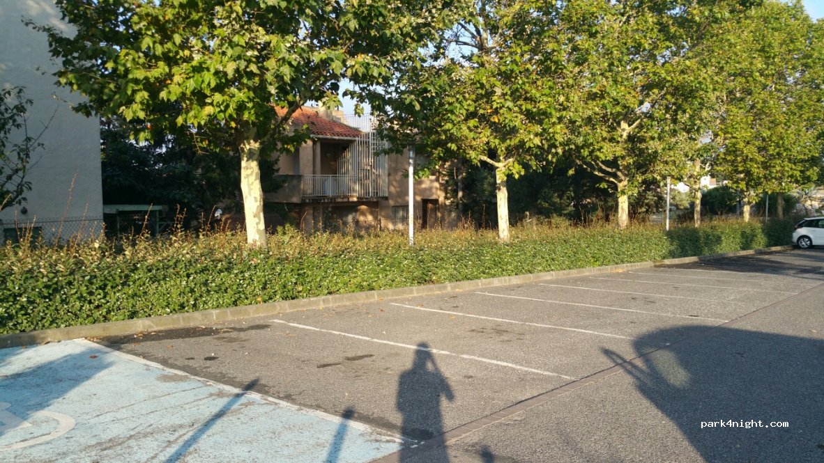 (66100) Perpignan - 5001F Rue Pierre Bretonneau — foto