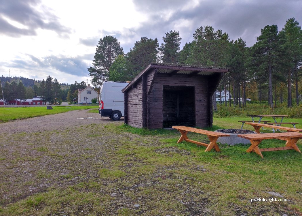 (930 90) Arjeplog - 2 Smedjegatan — foto 3