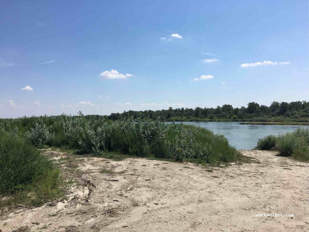 (931 01) Šamorín - Unnamed Road — foto 2