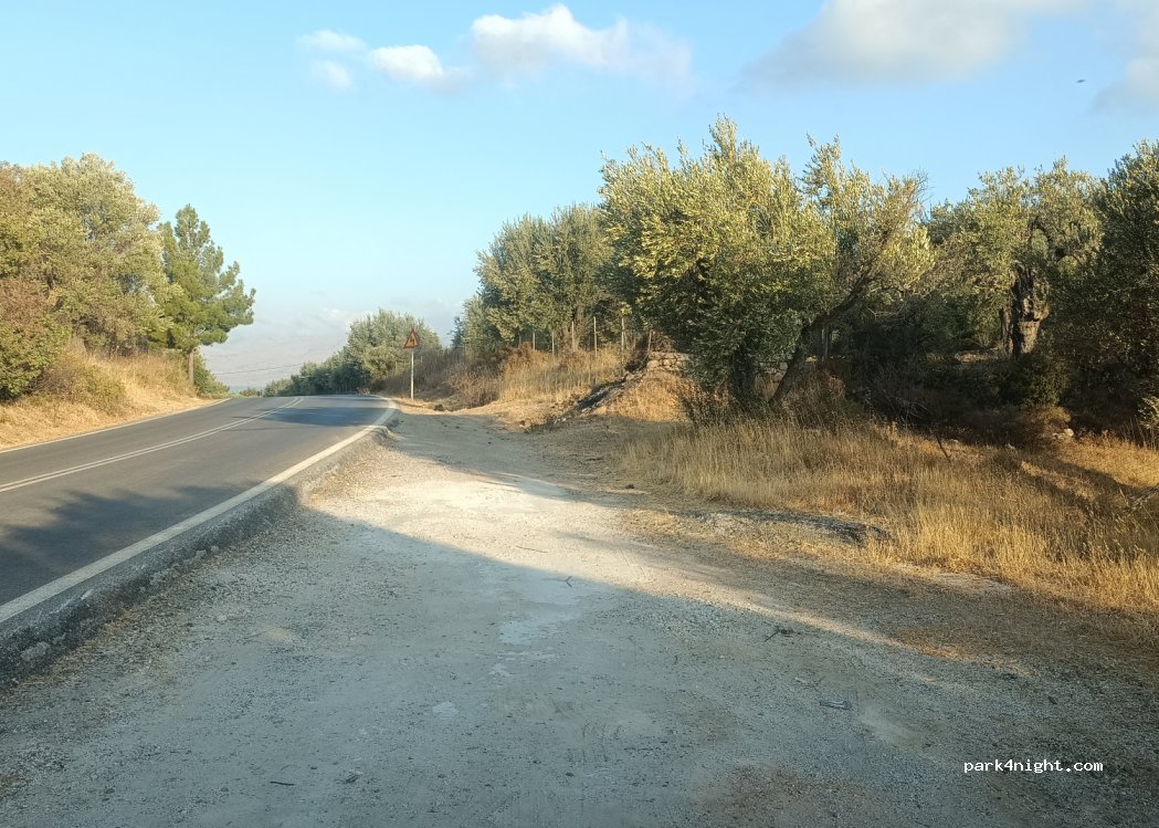 (813 00) Polichnitos - — foto 4