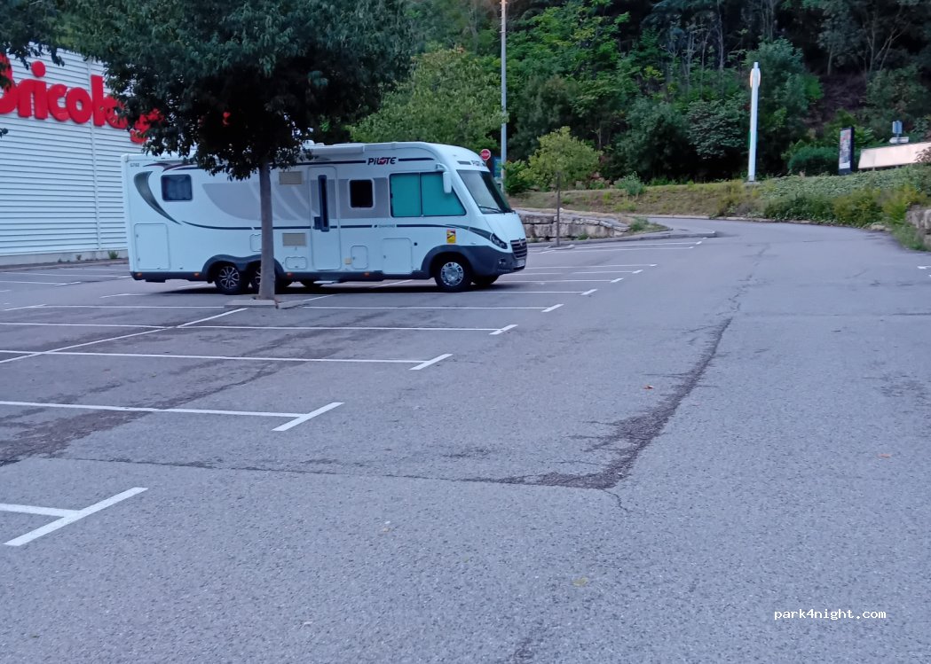 (34700) Lodève - Unnamed Road — foto 2