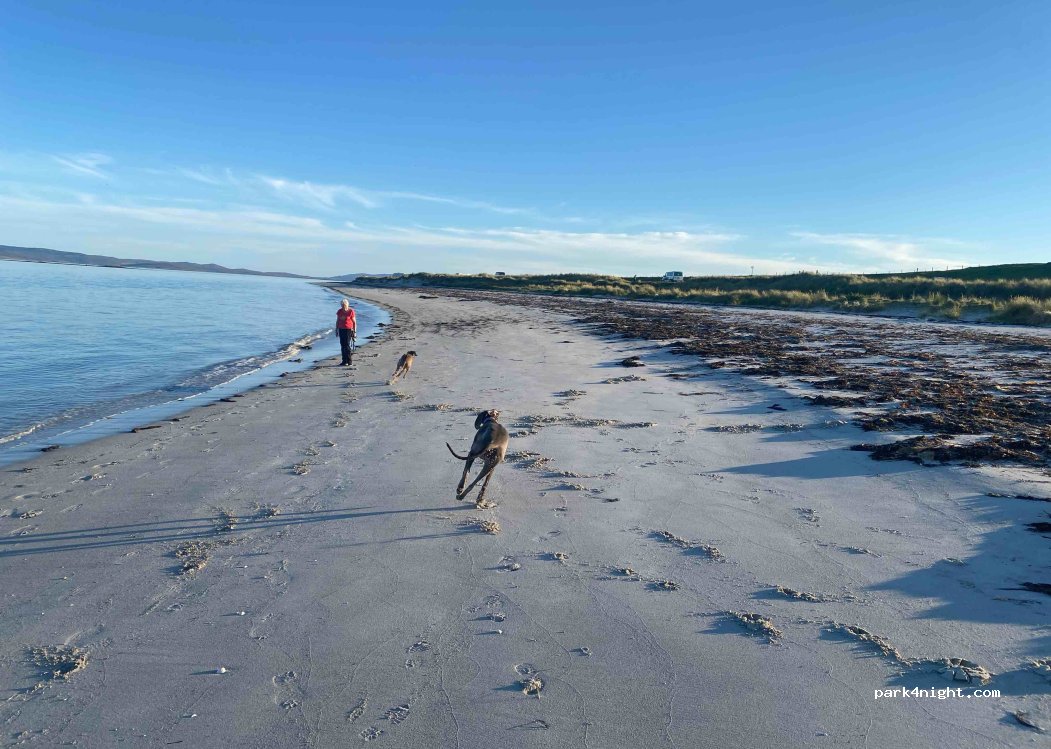 (HS6 5BQ) Isle of North Uist - Unnamed Road — foto