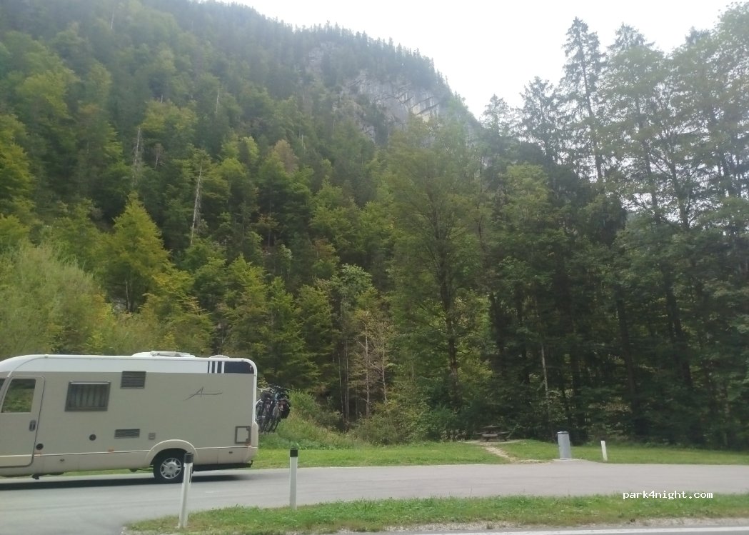 (4823) Bad Goisern - Pass Gschutt strasse — foto