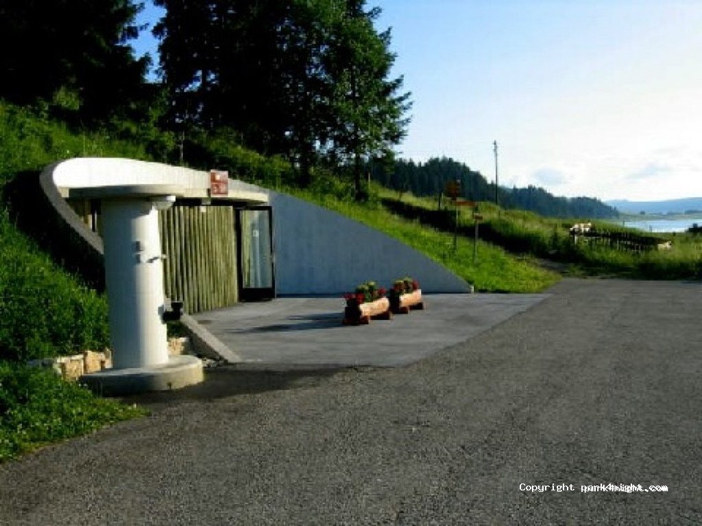 Aire de camping-cars La Brévine — foto 2