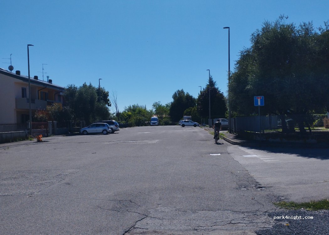 (37134) Verona - 26 Via Cervia — foto 2