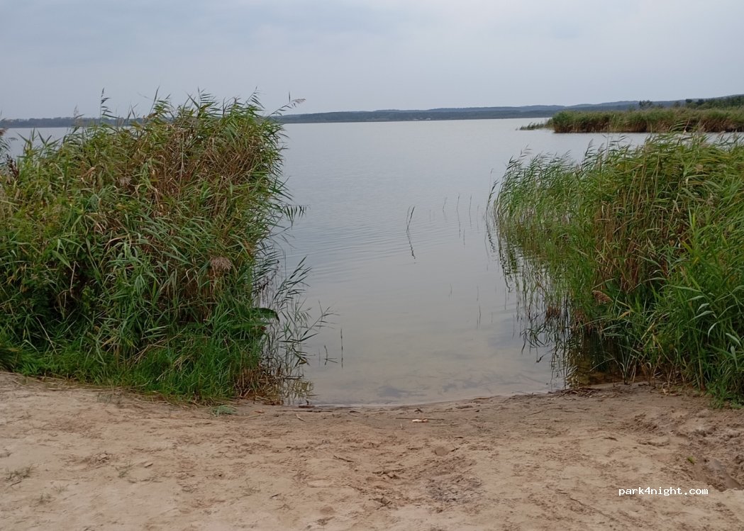 (72-514) Zastań - Unnamed Road — foto