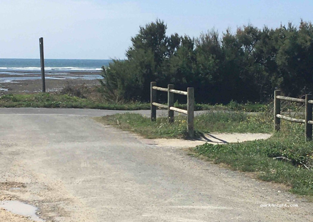 (17650) Saint-Denis-d'Oléron - Unnamed Road — foto