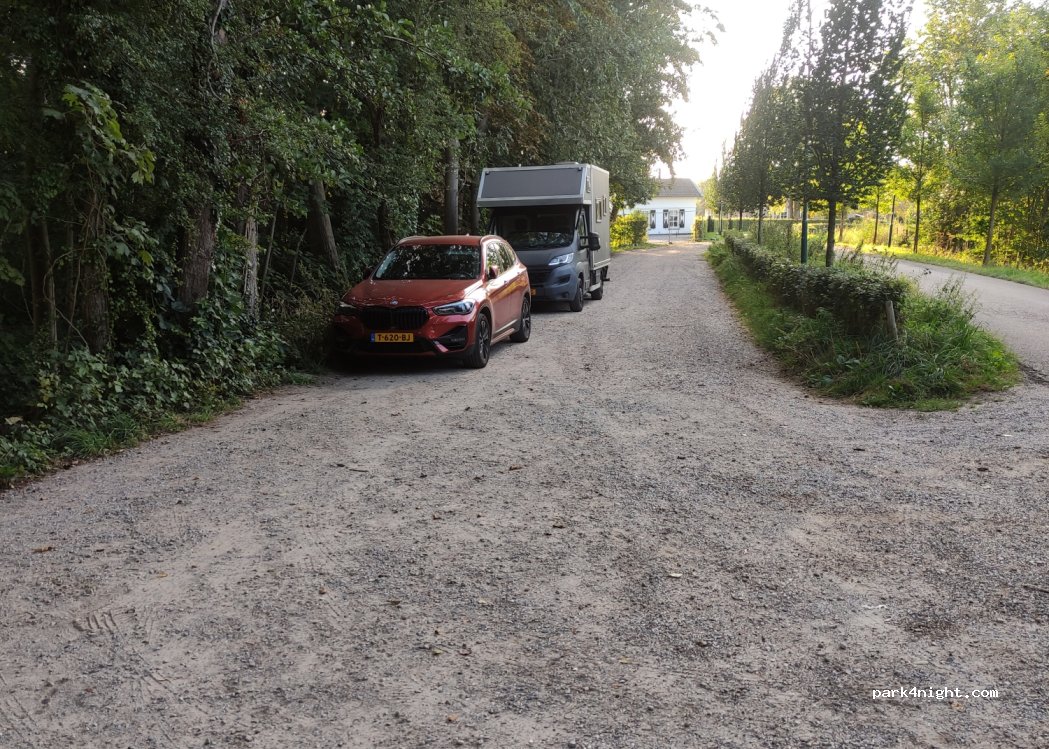 (3481 GT) Harmelen - 44 Tiendweg — foto