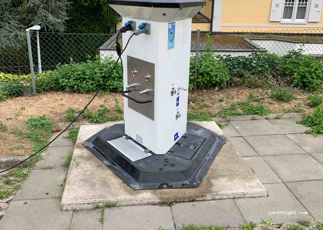 Aire de camping-cars Neuchâtel — foto 3