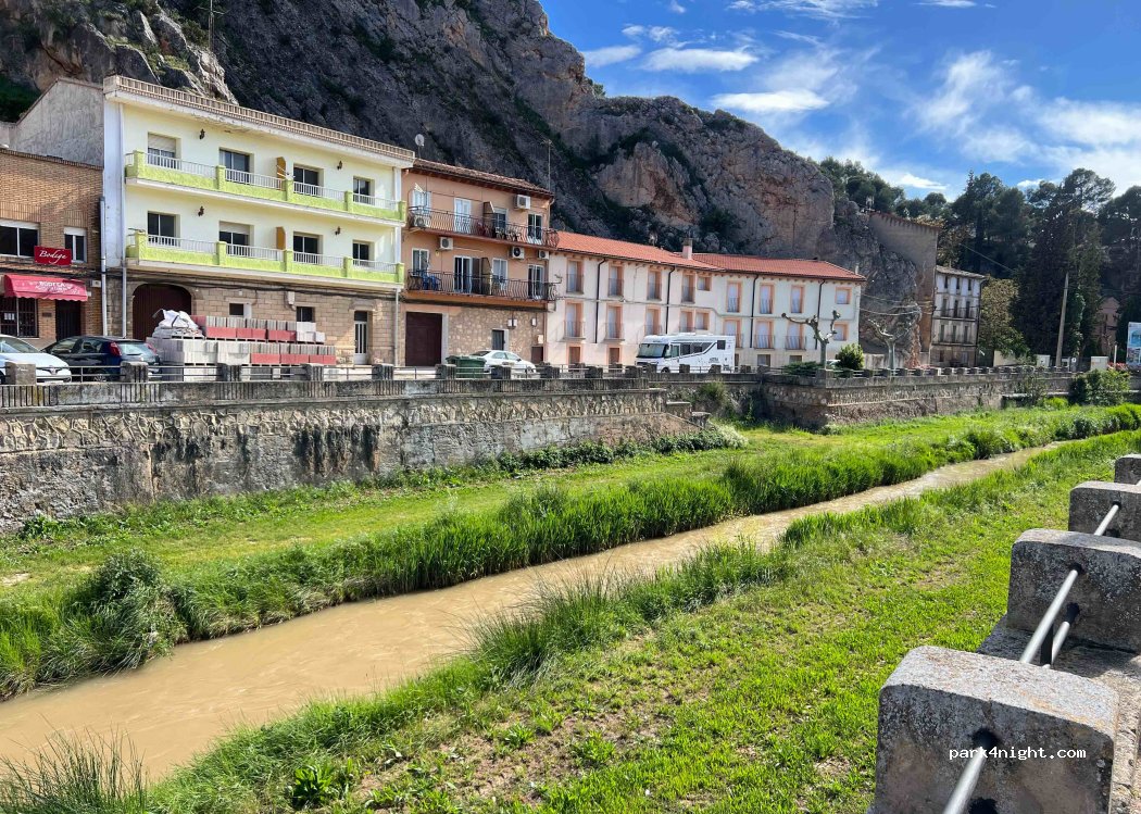 (50230) Alhama de Aragón - 31 Calle Francisco Tello — foto 2