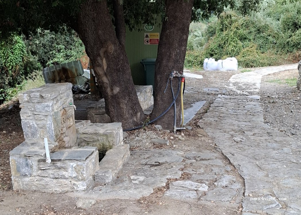 (400 03) Velika - Unnamed Road — foto 2