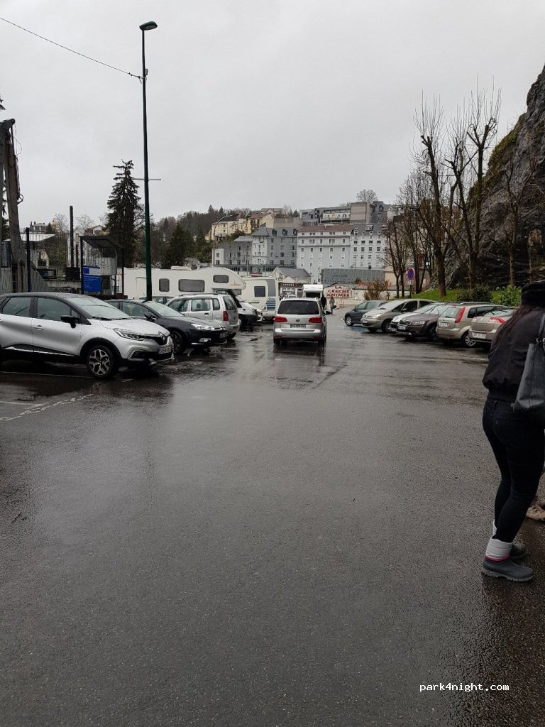 (65100) Lourdes - 19 Quai Saint-Jean — foto