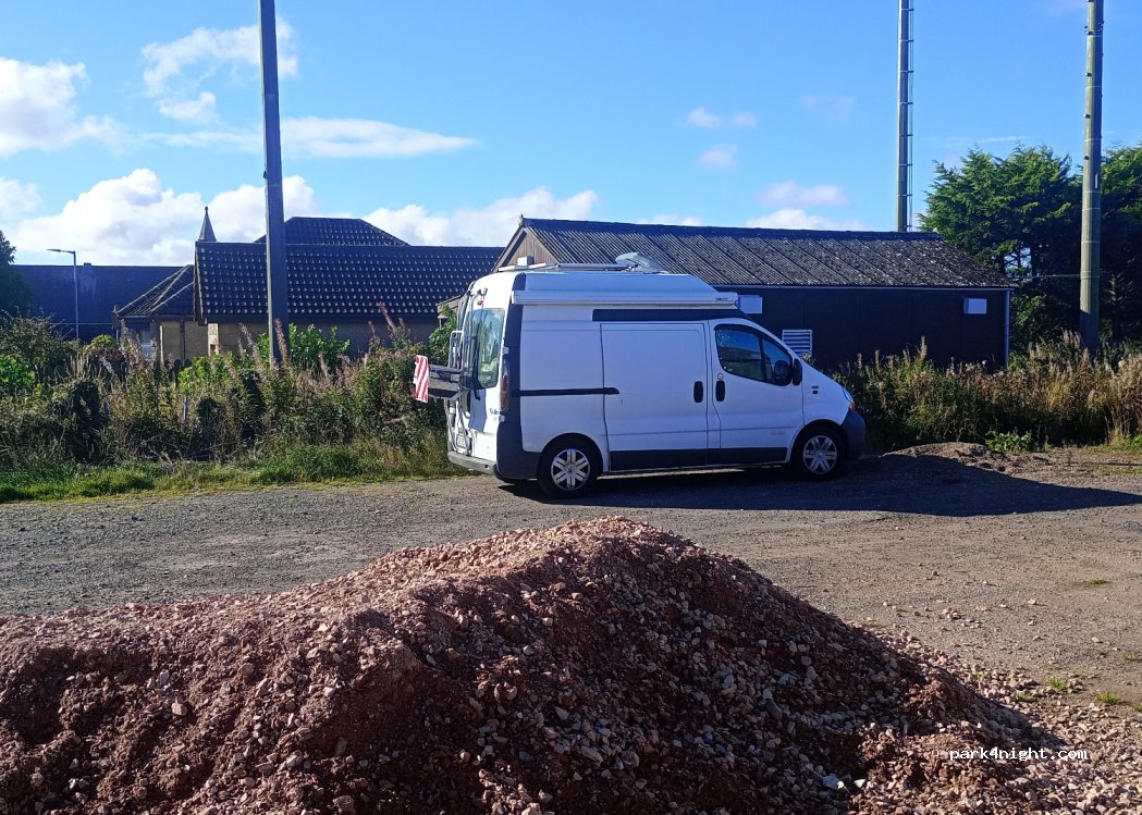 (TD11 3YE) Chirnside - 1 The Loaning — foto