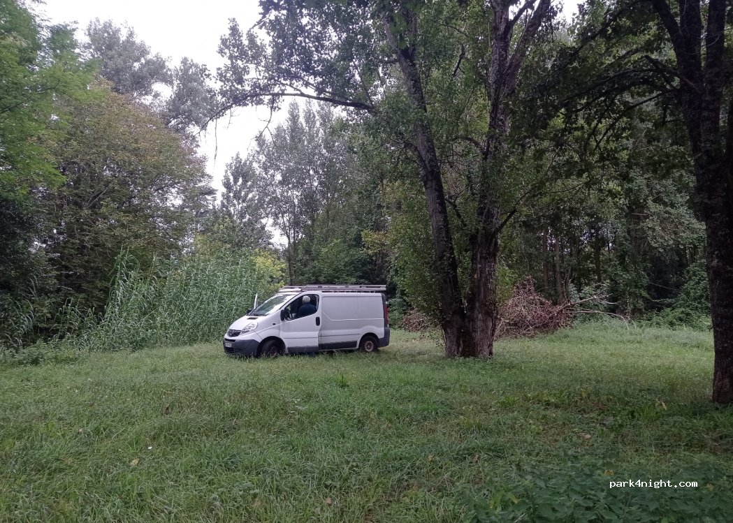 (31340) Villemur-sur-Tarn - D22 — foto