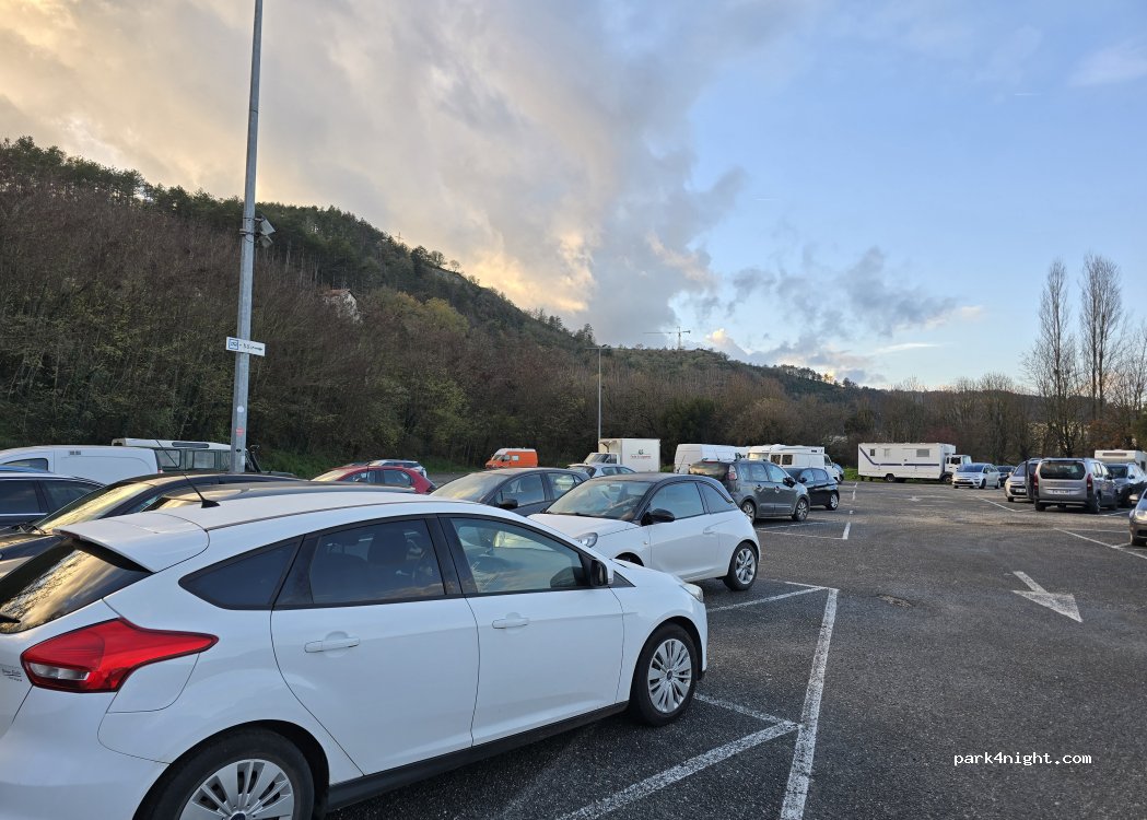 (46000) Cahors - 5258F Avenue Anatole de Monzie — foto 4