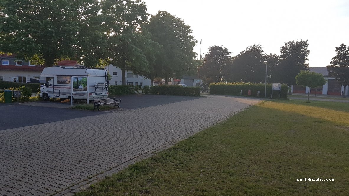Wohnmobilstellplatz Auf dem Kamp — foto 3
