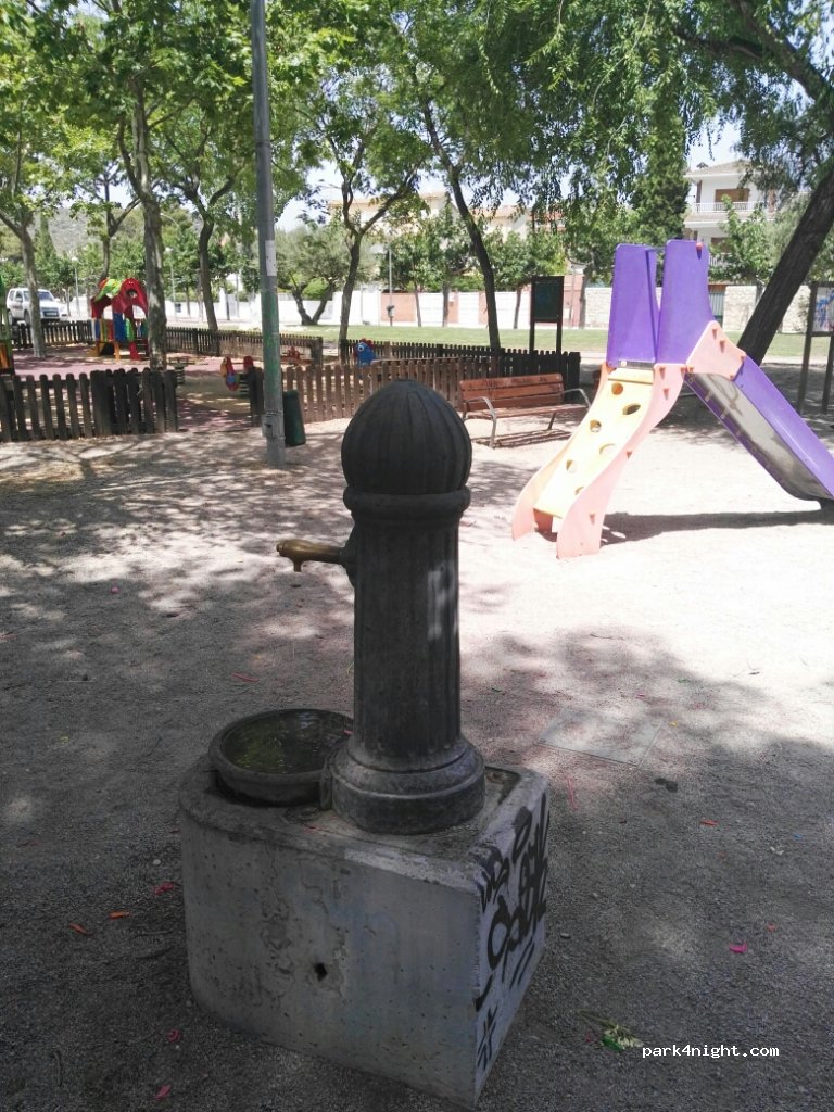 (08810) Sant Pere de Ribes - 95 Passeig de Circumvaŀlació — foto 2