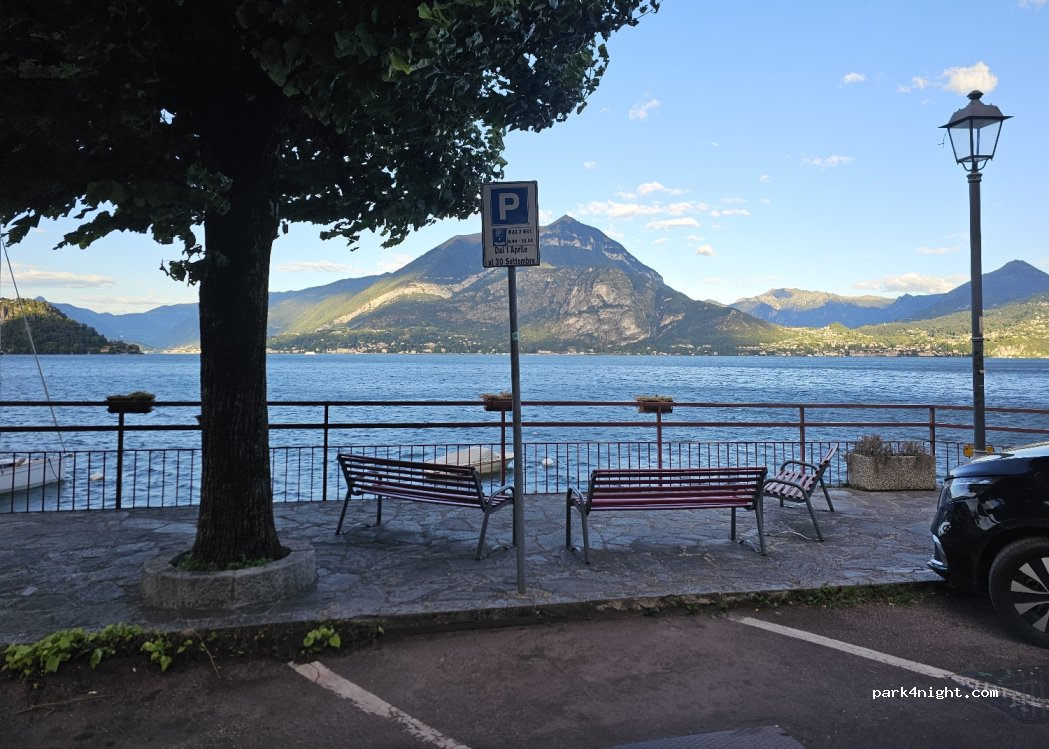 (23829) Fiumelatte - 5 Piazza Martiri — foto 2