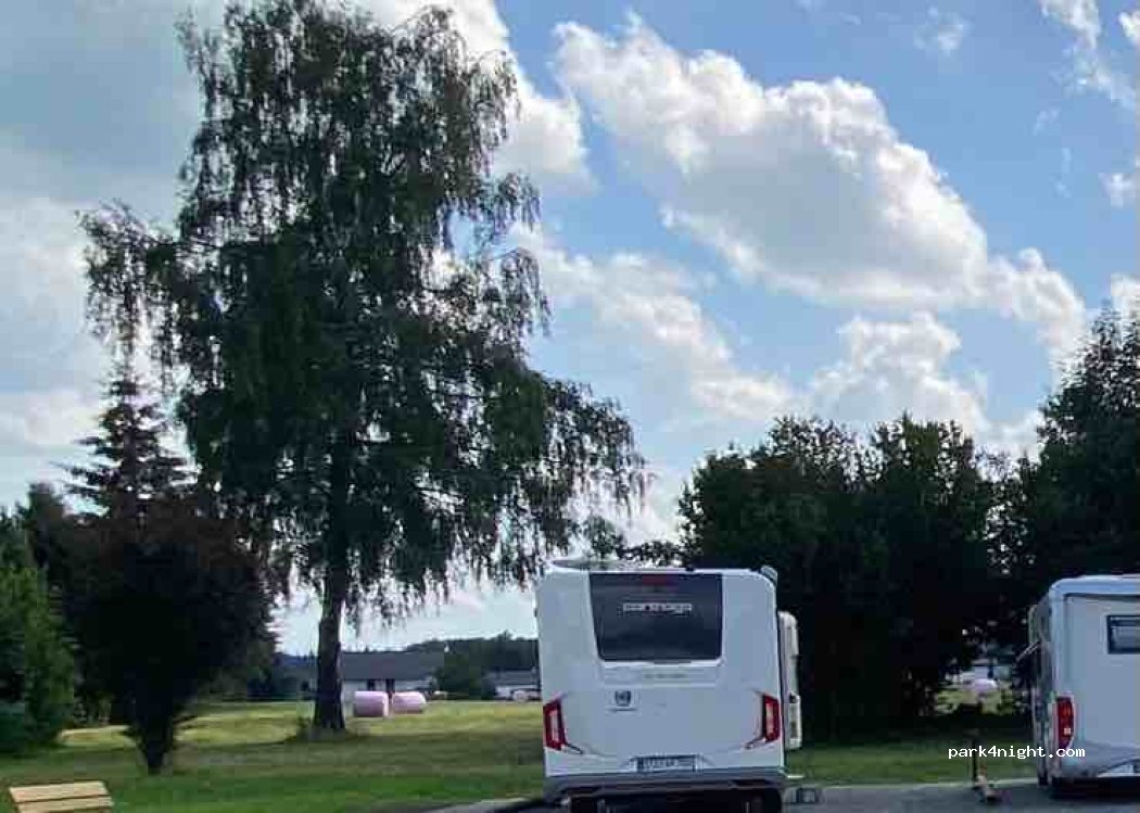 Wohnmobilstellplatz Burgblick — foto 3