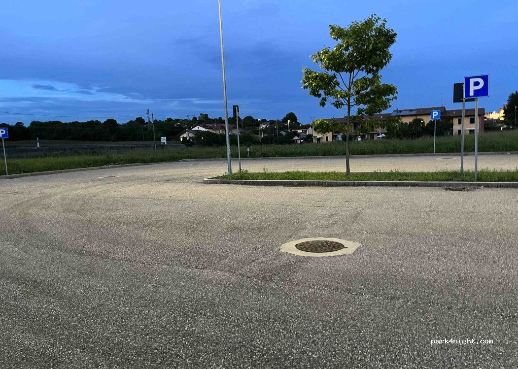 (46040) Ponti sul Mincio - 27/3 Via Giosuè Carducci — foto 2