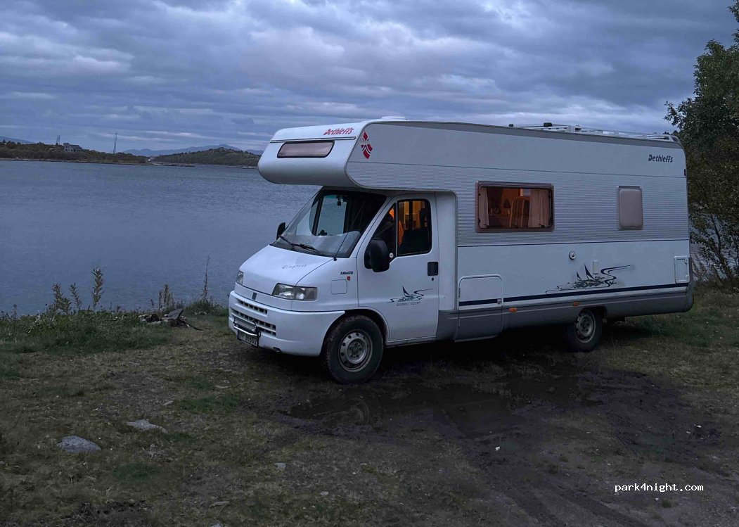 (8412) Rinøya - — foto