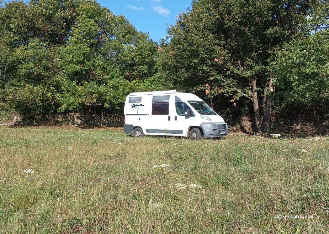 (07110) Rocles - 2182 Bouteillac — foto