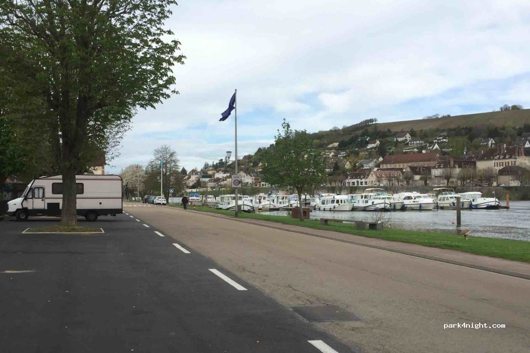 (89300) Joigny - Chemin du Port au Bois — foto 3