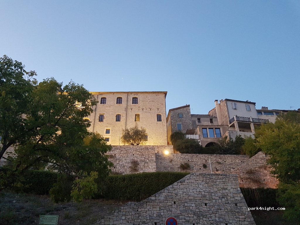 (30360) Vézénobres - 110 Souville et Lasparens — foto