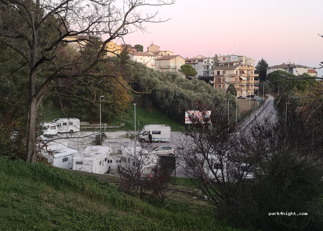 (60027) Osimo - 73 Via Alcide de Gasperi — foto 5