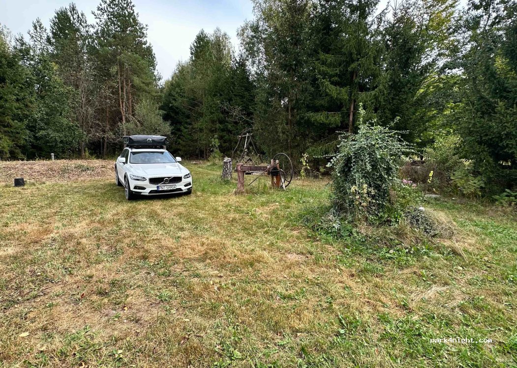Białowieska Polana. Gospodarstwo agroturystyczne. L. Kozłowska — foto 2