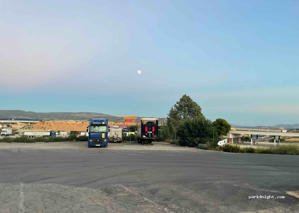 (02660) Caudete - 76 Calle Diseminados — foto