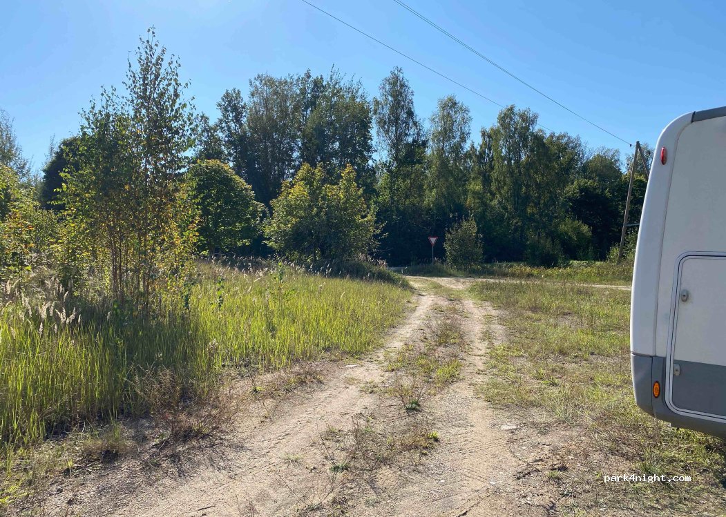 (5656) Kombuļi - 13 Krāslavas iela — foto