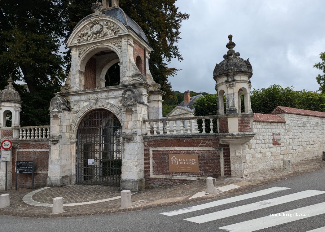 (76490) Rives-en-Seine - 5 Place de l'Église — foto 3