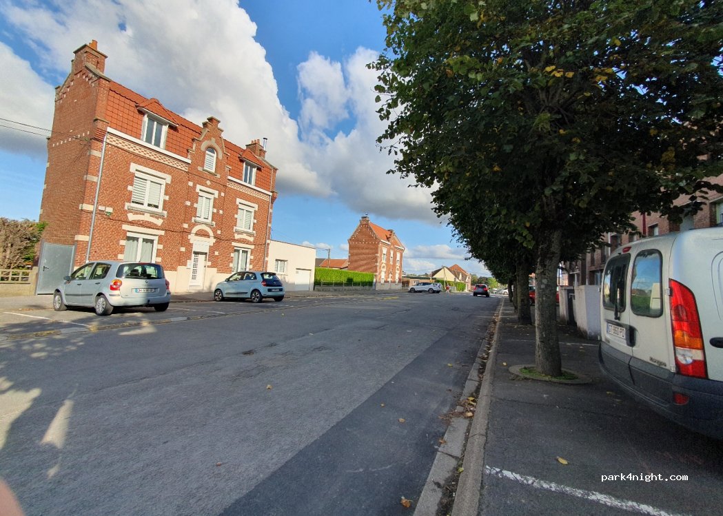 (62114) Sains-en-Gohelle - 2 Rue Jean de la Fontaine — foto