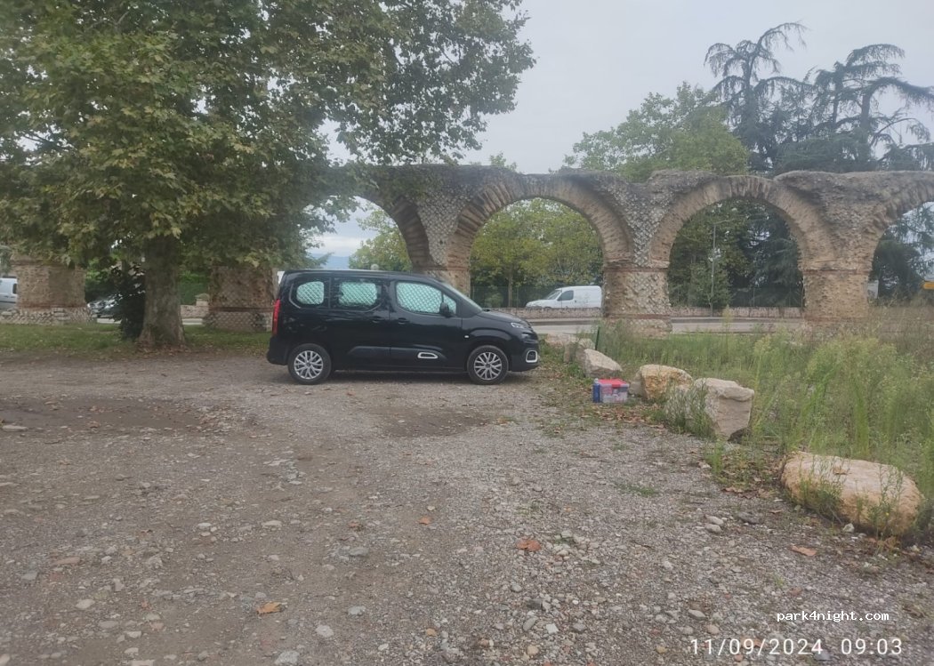 (69630) Chaponost - 40 Route des Pins — foto